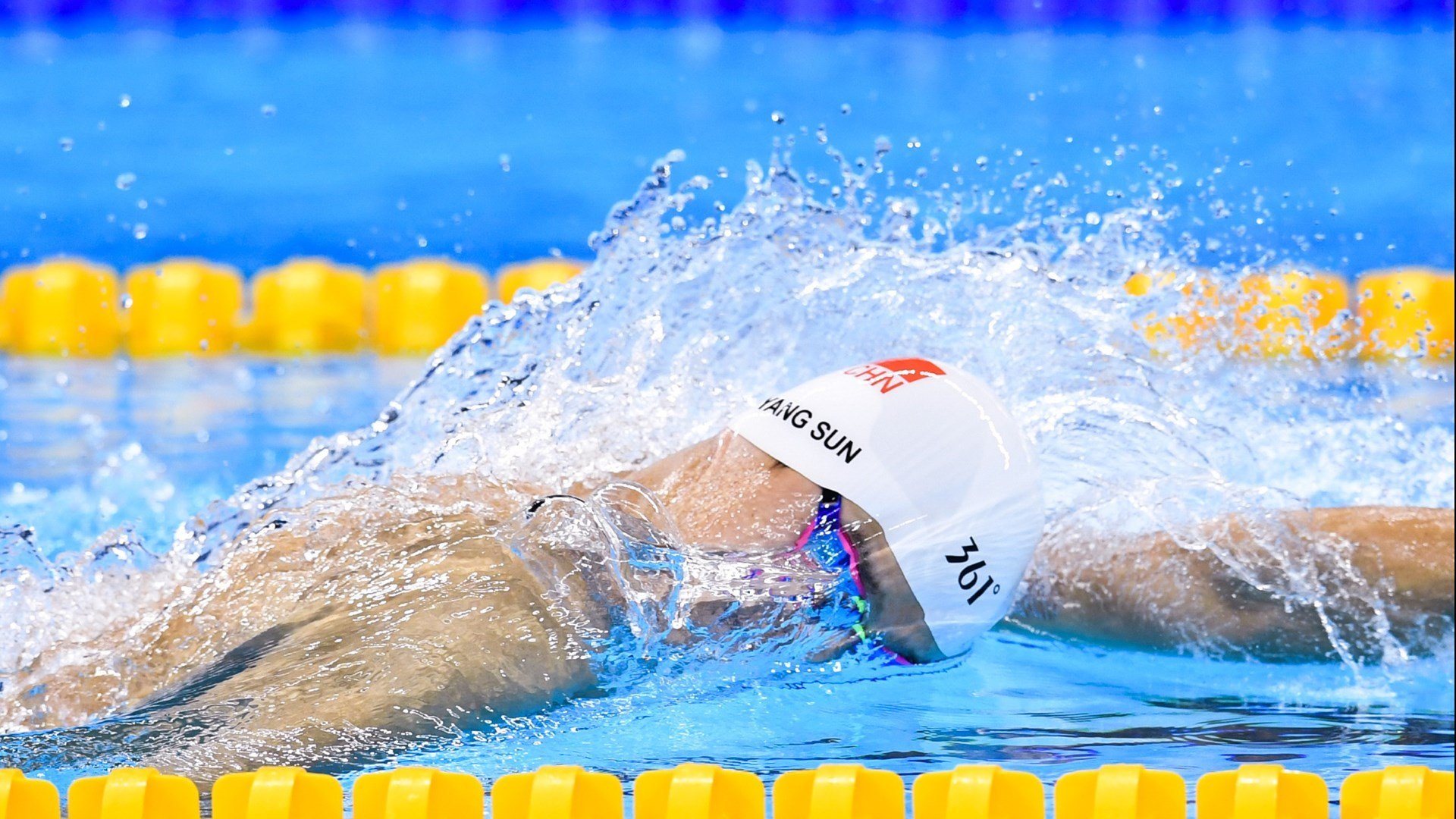 晋级下一阶段引发热议！，Ning在切尔西比赛中出色发挥赛场气氛高涨