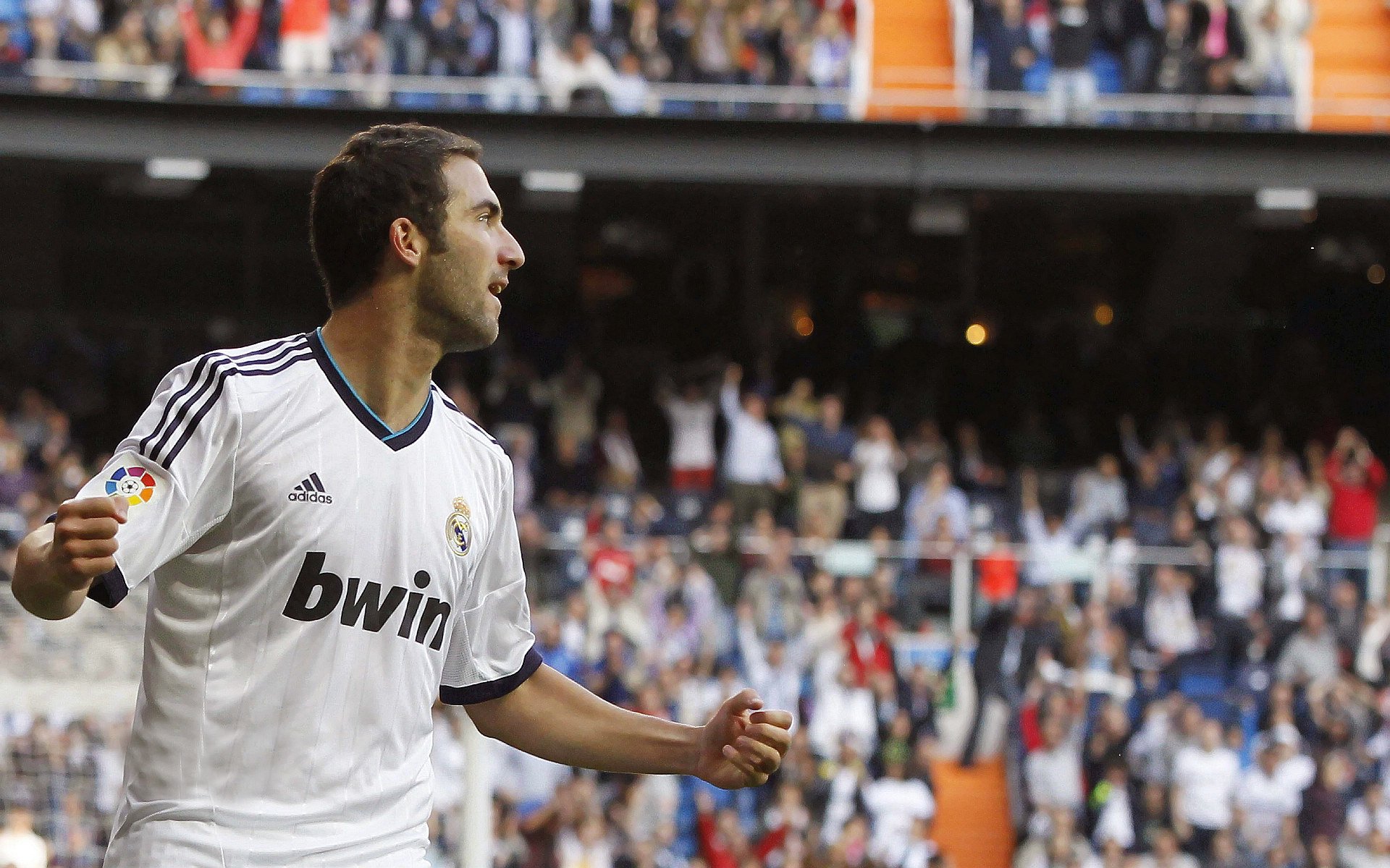 赛点之战NBA常规赛焦点战！圣安东尼奥马刺迎战马德里竞技，绝杀或上演